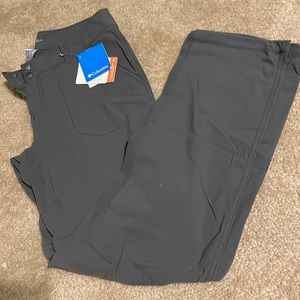 NWT Columbia Convertible Hiking Pants